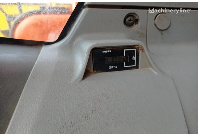 Escavadora de rastos Doosan DX 140 LC-3 Crawler excavator: foto 15