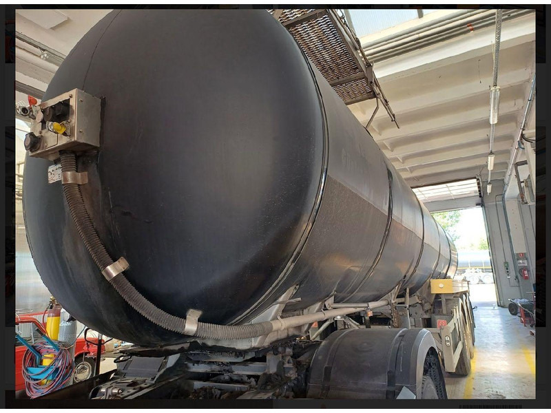 Feldbinder TSA 30.3-1 Kammers bitumen - Semirreboque tanque: foto 1 Feldbinder TSA 30.3-1 Kammers bitumen - Semirreboque tanque: foto 1