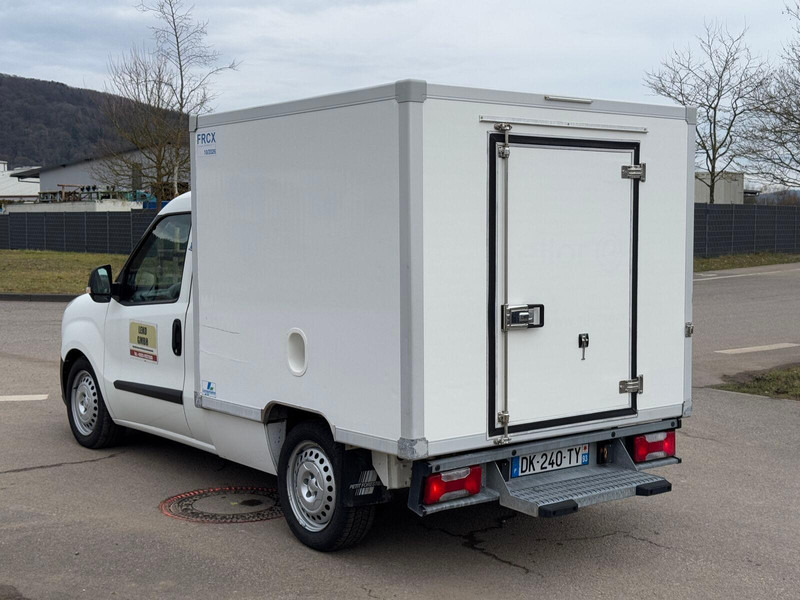 Fiat Doblò Ohne Originale Brief - Carrinha frigorífica: foto 5 Fiat Doblò Ohne Originale Brief - Carrinha frigorífica: foto 5