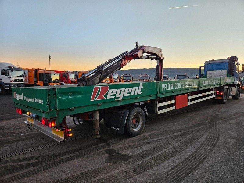 Hangler + Fassi F 240 - Semi-reboque plataforma/ Caixa aberta: foto 2 Hangler + Fassi F 240 - Semi-reboque plataforma/ Caixa aberta: foto 2