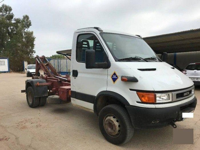 Iveco 65C15 - Caminhão polibenne: foto 1 Iveco 65C15 - Caminhão polibenne: foto 1