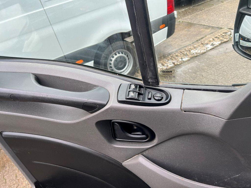 Caminhão basculante Iveco 70C17 3 way tipper: foto 13