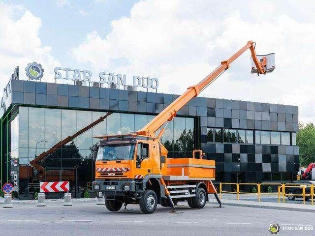Iveco CURSOR 240 4x4 RUTHMANN T225 22,5 Meters Lift - Caminhão com plataforma aérea: foto 1 Iveco CURSOR 240 4x4 RUTHMANN T225 22,5 Meters Lift - Caminhão com plataforma aérea: foto 1