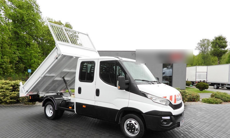Iveco DAILY 35C13 WYWROTKA PODWÓJNA KABINA DOKA 7 MIEJSC TEMPOMAT BLIŹ - Furgão basculante, Carrinha cabine dupla: foto 1 Iveco DAILY 35C13 WYWROTKA PODWÓJNA KABINA DOKA 7 MIEJSC TEMPOMAT BLIŹ - Furgão basculante, Carrinha cabine dupla: foto 1