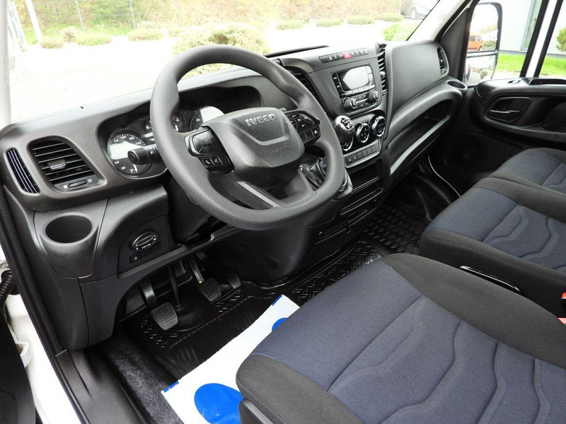 Iveco DAILY 35S14 - Furgão caixa aberta: foto 2 Iveco DAILY 35S14 - Furgão caixa aberta: foto 2
