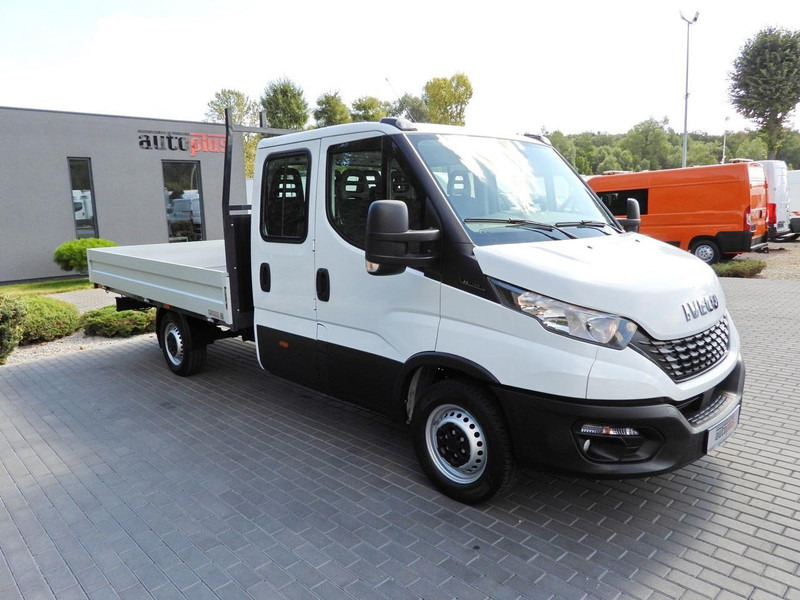 Iveco DAILY 35S14 SKRZYNIA PODWÓJNA KABINA DOKA 7 MIEJSC TEMPOMAT KLIM - Furgão caixa aberta, Carrinha cabine dupla: foto 4 Iveco DAILY 35S14 SKRZYNIA PODWÓJNA KABINA DOKA 7 MIEJSC TEMPOMAT KLIM - Furgão caixa aberta, Carrinha cabine dupla: foto 4