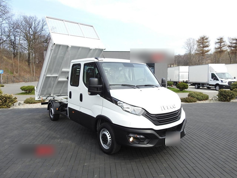 Iveco DAILY 35S14 WYWROTKA PODWÓJNA KABINA DOKA 7 MIEJSC TEMPOMAT KLIM - Furgão basculante: foto 1 Iveco DAILY 35S14 WYWROTKA PODWÓJNA KABINA DOKA 7 MIEJSC TEMPOMAT KLIM - Furgão basculante: foto 1