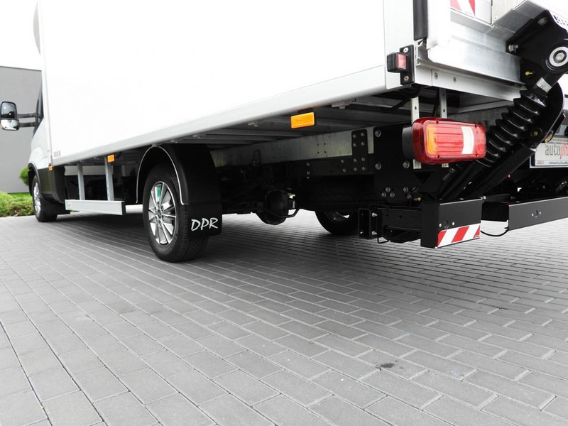 Carrinha de contentor Iveco DAILY 35S18 KONTENER HI-MATIC WINDA 8 PALET TEMPOMAT NAWIGACJA L: foto 13