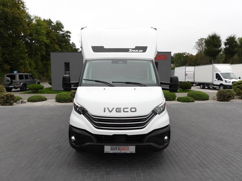 Iveco DAILY 35S18 KONTENER HI-MATIC WINDA 8 PALET TEMPOMAT NAWIGACJA L - Carrinha de contentor: foto 5 Iveco DAILY 35S18 KONTENER HI-MATIC WINDA 8 PALET TEMPOMAT NAWIGACJA L - Carrinha de contentor: foto 5