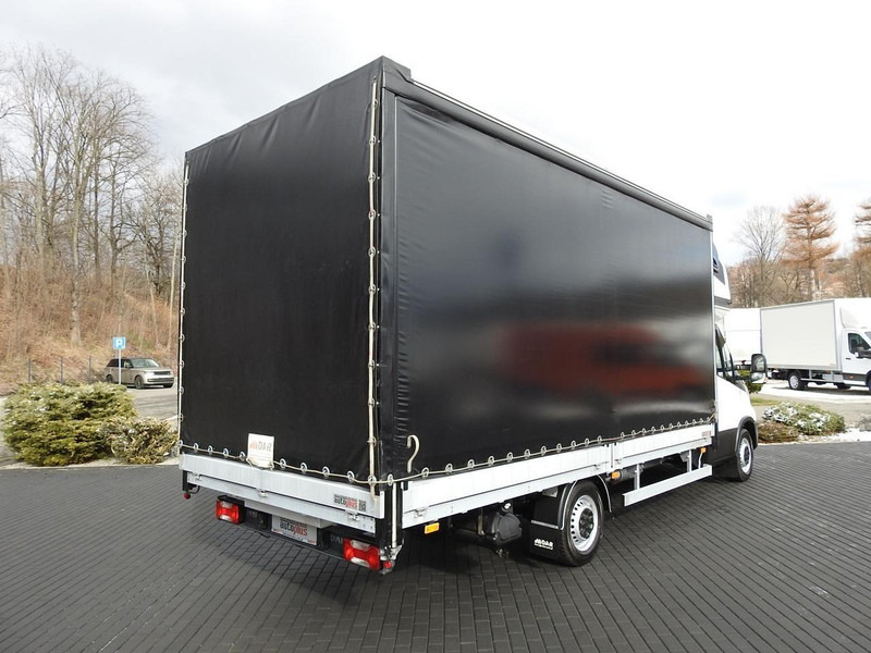 Iveco DAILY 35S18 PLANDEKA 10 PALET WEBASTO TEMPOMAT KLIMATYZACJA 18 - Furgão de toldo: foto 3 Iveco DAILY 35S18 PLANDEKA 10 PALET WEBASTO TEMPOMAT KLIMATYZACJA 18 - Furgão de toldo: foto 3
