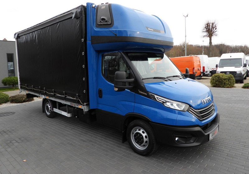 Iveco DAILY 35S21 PLANDEKA 10 PALET WEBASTO TEMPOMAT NAWIGACJA LEDY AU - Furgão de toldo: foto 4 Iveco DAILY 35S21 PLANDEKA 10 PALET WEBASTO TEMPOMAT NAWIGACJA LEDY AU - Furgão de toldo: foto 4