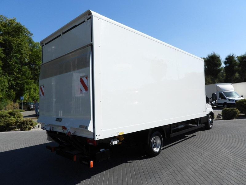 Iveco DAILY 72C18 WINDA 14 PALET TEMPOMAT PNEUMATYKA AUTOMAT HI-MATIC - Caminhão furgão: foto 3 Iveco DAILY 72C18 WINDA 14 PALET TEMPOMAT PNEUMATYKA AUTOMAT HI-MATIC - Caminhão furgão: foto 3