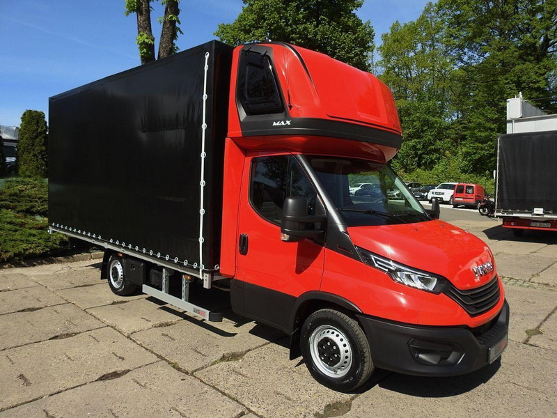 Iveco DAILY NOWY 35S18 CONNECT PLANDEKA 10 PALET WEBASTO KLIMATYZACJA - Furgão de toldo: foto 4 Iveco DAILY NOWY 35S18 CONNECT PLANDEKA 10 PALET WEBASTO KLIMATYZACJA - Furgão de toldo: foto 4