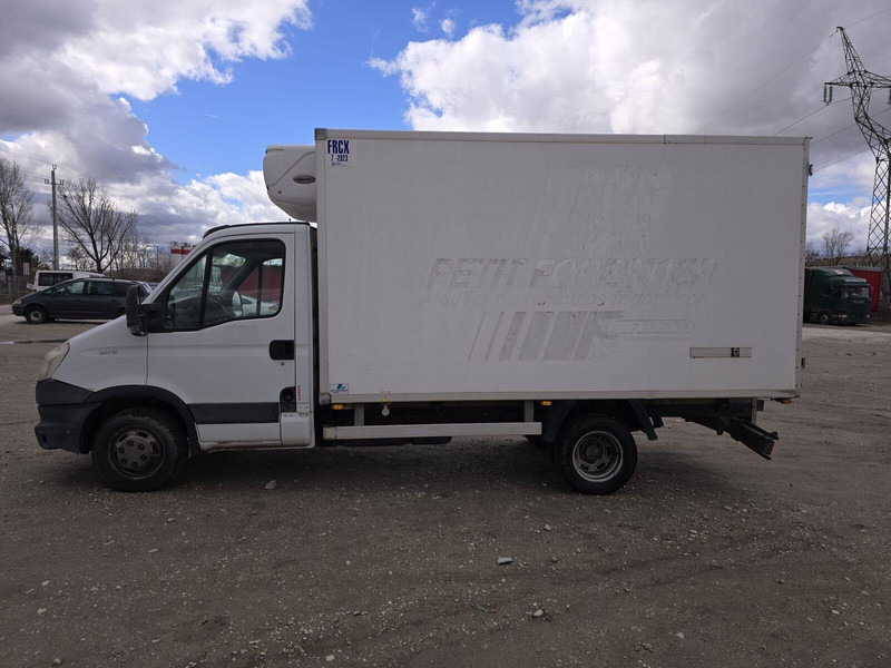 Iveco Daily 35 C 13 - Carrier Xarios 500 frigo - Carrinha frigorífica: foto 5 Iveco Daily 35 C 13 - Carrier Xarios 500 frigo - Carrinha frigorífica: foto 5