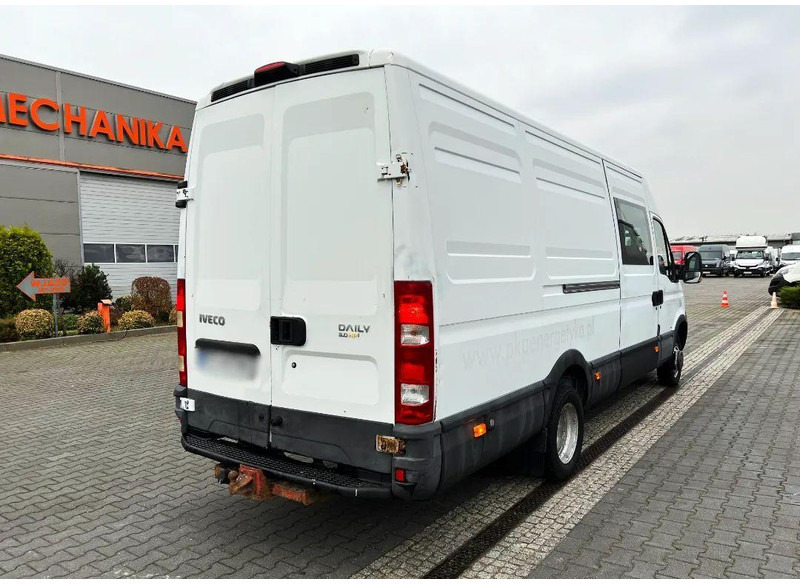 Iveco Daily 35C15 Furgon L4H2 Brygadówka 6-seater Doka Dubel Cabin - Carrinha de contentor: foto 5 Iveco Daily 35C15 Furgon L4H2 Brygadówka 6-seater Doka Dubel Cabin - Carrinha de contentor: foto 5
