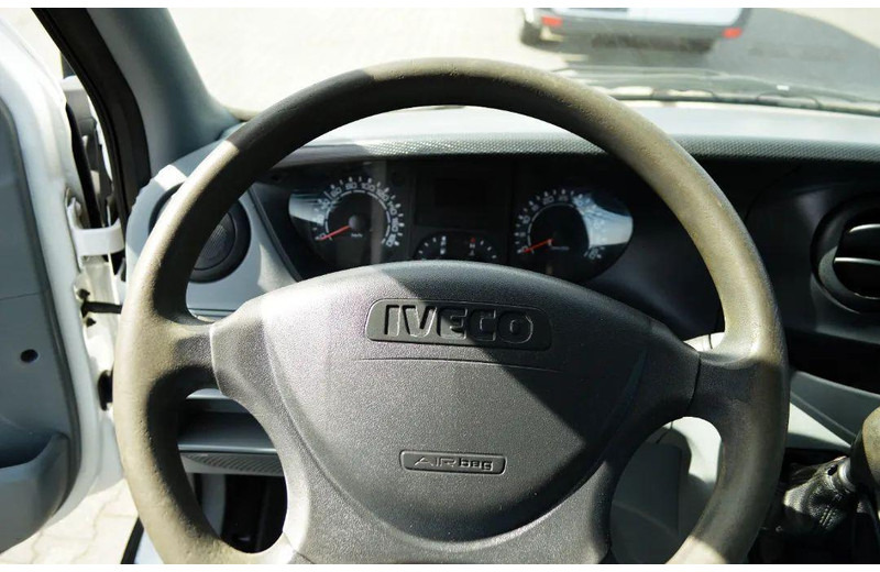 Locação de Iveco Daily 35C15 Furgon L4H3 Brygadówka 6-seater Doka Doubel Cabin Iveco Daily 35C15 Furgon L4H3 Brygadówka 6-seater Doka Doubel Cabin: foto 12
