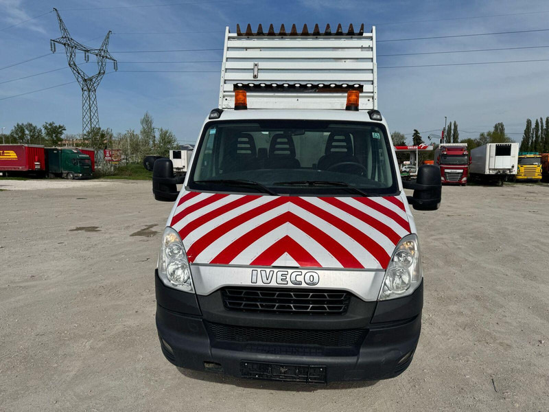 Iveco Daily 40 C 15 - Tipper - Furgão basculante: foto 2 Iveco Daily 40 C 15 - Tipper - Furgão basculante: foto 2