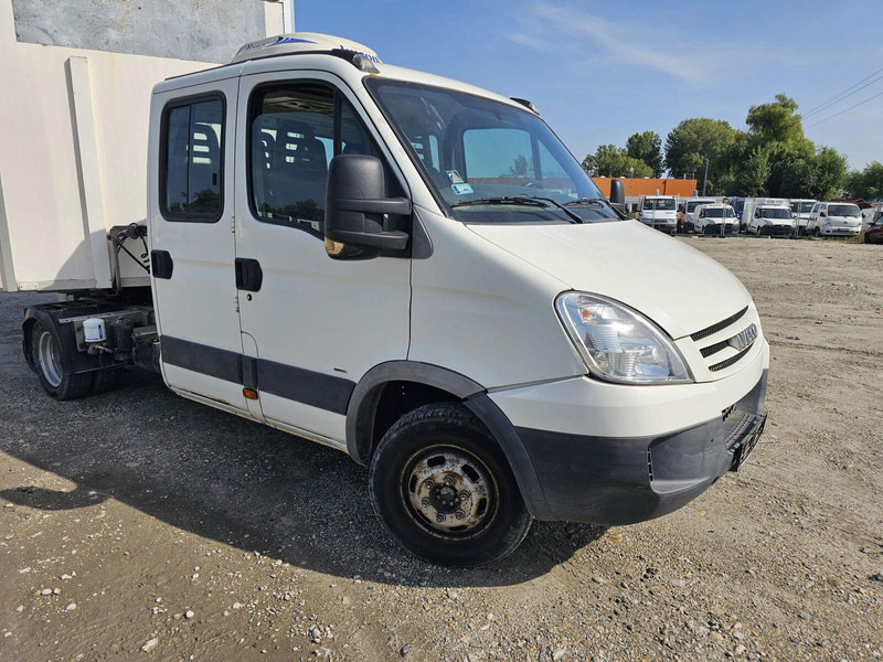 Iveco Daily 40 C 15 double cabine - BE Mini Trekker - SZM - 3.5t - Caminhão tractor BE, Carrinha cabine dupla: foto 1 Iveco Daily 40 C 15 double cabine - BE Mini Trekker - SZM - 3.5t - Caminhão tractor BE, Carrinha cabine dupla: foto 1