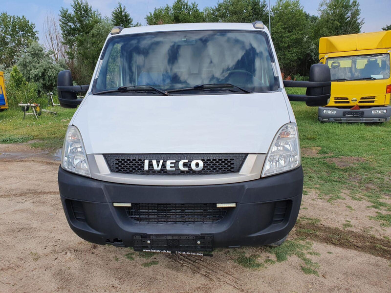 Iveco Daily 50C17 DOKA BE Mini Trekker - SZM - 3.5t - Caminhão tractor BE, Carrinha cabine dupla: foto 3 Iveco Daily 50C17 DOKA BE Mini Trekker - SZM - 3.5t - Caminhão tractor BE, Carrinha cabine dupla: foto 3