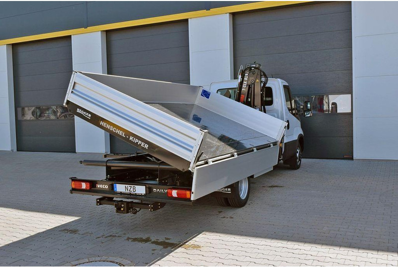 Iveco Daily 50C21H 3 way tipper + crane Hiab T-CLX 029 - Caminhão basculante, Caminhão grua: foto 5 Iveco Daily 50C21H 3 way tipper + crane Hiab T-CLX 029 - Caminhão basculante, Caminhão grua: foto 5