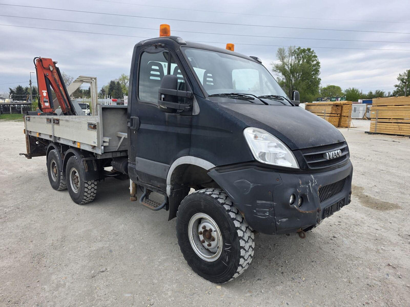 Iveco Daily 55 S 18 4x4 + Veldhuizen Palfinger PK3300 Clixtar - Furgão caixa aberta: foto 3 Iveco Daily 55 S 18 4x4 + Veldhuizen Palfinger PK3300 Clixtar - Furgão caixa aberta: foto 3