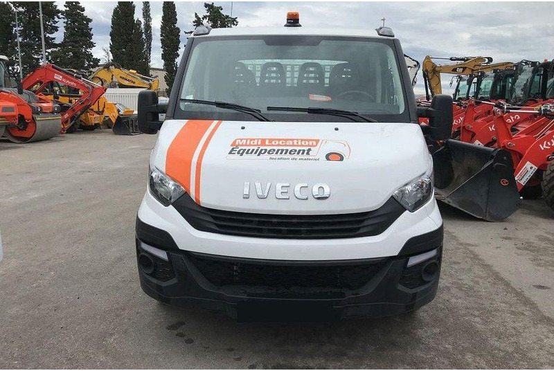 Iveco Daily CCB 35S14 D - Doka flatbed 4x4 - Furgão caixa aberta, Carrinha cabine dupla: foto 2 Iveco Daily CCB 35S14 D - Doka flatbed 4x4 - Furgão caixa aberta, Carrinha cabine dupla: foto 2