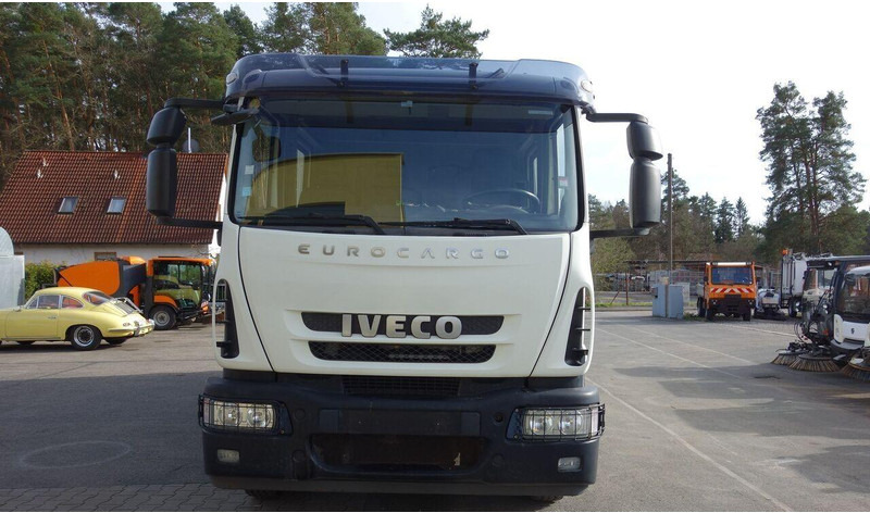 Iveco Eurocargo 120E225 - Workshop truck - Food truck: foto 2 Iveco Eurocargo 120E225 - Workshop truck - Food truck: foto 2