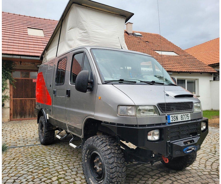 Iveco SCAM SMT 35. 3D 4x4 Off Road Van - Carrinha de contentor: foto 2 Iveco SCAM SMT 35. 3D 4x4 Off Road Van - Carrinha de contentor: foto 2