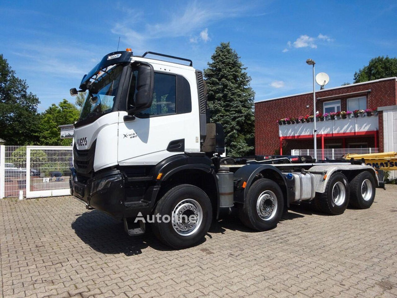 Iveco X-WAY 480 - Hook lift truck 8x4 - Caminhão polibenne: foto 2 Iveco X-WAY 480 - Hook lift truck 8x4 - Caminhão polibenne: foto 2