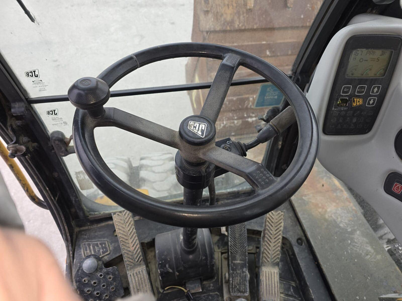 Escavadeira de rodas JCB JS 145W - Rubber wheel excavator: foto 10 Escavadeira de rodas JCB JS 145W - Rubber wheel excavator: foto 10