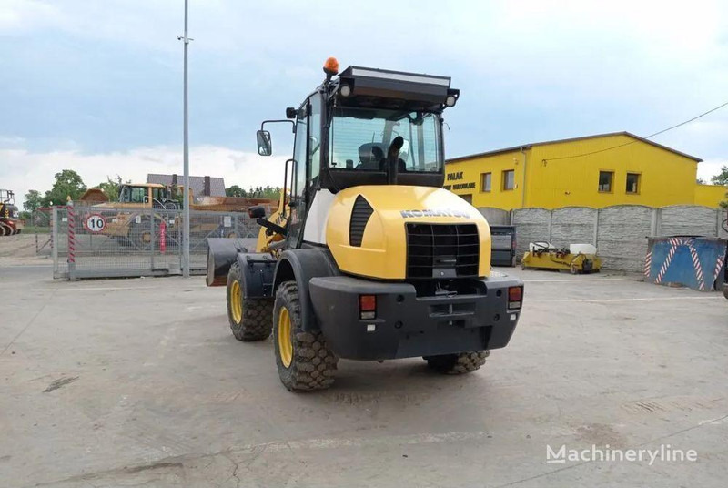 Komatsu WA 90-6 wheel loader - Carregadeira de rodas: foto 3 Komatsu WA 90-6 wheel loader - Carregadeira de rodas: foto 3