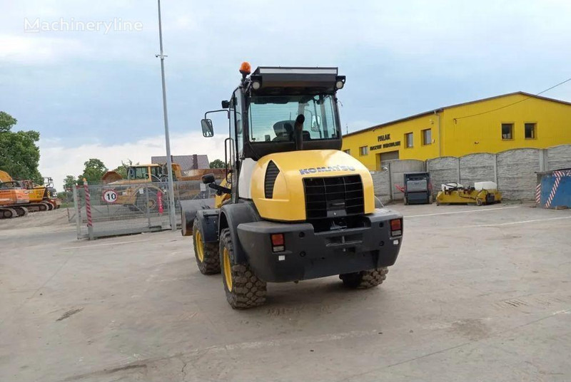 Komatsu WA 90-6 wheel loader - Carregadeira de rodas: foto 2 Komatsu WA 90-6 wheel loader - Carregadeira de rodas: foto 2