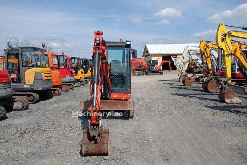 Mini escavadeira Kubota U27-4 - Crawler mini excavator: foto 6 Mini escavadeira Kubota U27-4 - Crawler mini excavator: foto 6