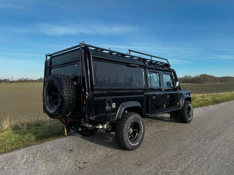 Land Rover Defender 130 - Off road 4x4 - SUV: foto 4 Land Rover Defender 130 - Off road 4x4 - SUV: foto 4