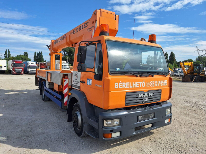 MAN 18.264 - Ruthmann Lifting Basket 34m - Caminhão com plataforma aérea: foto 3 MAN 18.264 - Ruthmann Lifting Basket 34m - Caminhão com plataforma aérea: foto 3