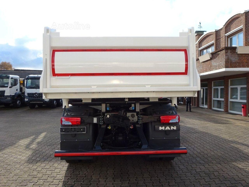 MAN 33.430 - 3 way tipper+crane 6x6 - Caminhão basculante, Caminhão grua: foto 5 MAN 33.430 - 3 way tipper+crane 6x6 - Caminhão basculante, Caminhão grua: foto 5