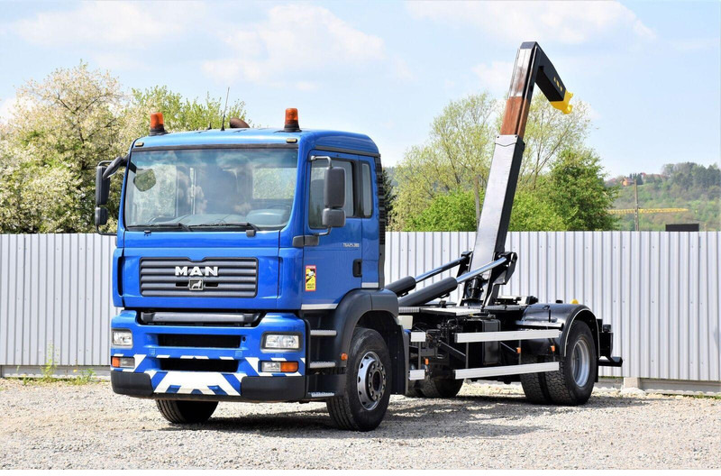 MAN TGA 18.310 - Caminhão polibenne: foto 2 MAN TGA 18.310 - Caminhão polibenne: foto 2