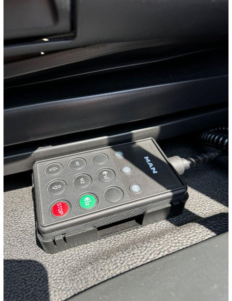 Caminhão furgão MAN TGL 12.180 BL Beverage truck: foto 12