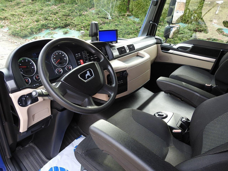 MAN TGL 12.220 KONTENER WINDA 18 PALET TEMPOMAT KLIMATYZACJA PNEUMAT - Caminhão furgão: foto 2 MAN TGL 12.220 KONTENER WINDA 18 PALET TEMPOMAT KLIMATYZACJA PNEUMAT - Caminhão furgão: foto 2