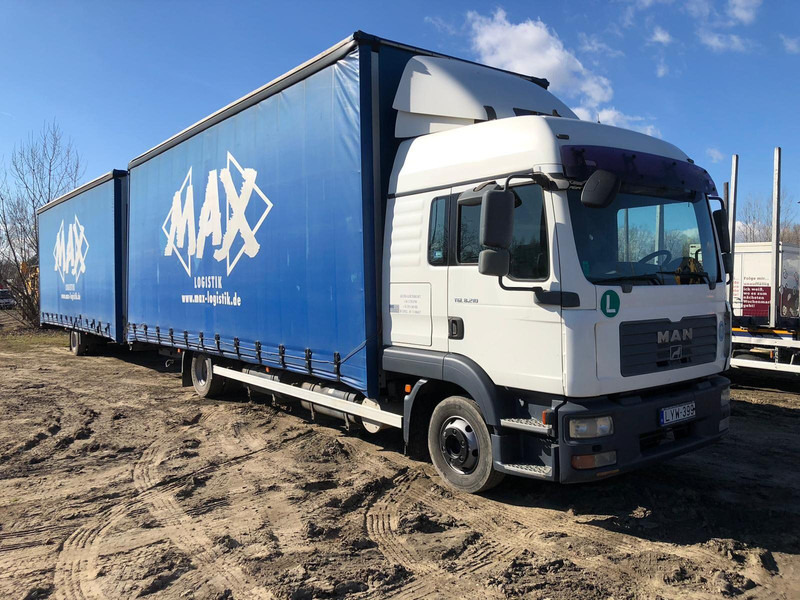 MAN TGL 8.210 Pritsche - TOP ZUSTAND - Caminhão com lona: foto 1 MAN TGL 8.210 Pritsche - TOP ZUSTAND - Caminhão com lona: foto 1