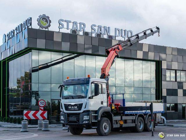 MAN TGS 26.400 6x6 PALFINGER PK 33002 EH Crane Kran - Camião de caixa aberta/ Plataforma, Caminhão grua: foto 1 MAN TGS 26.400 6x6 PALFINGER PK 33002 EH Crane Kran - Camião de caixa aberta/ Plataforma, Caminhão grua: foto 1