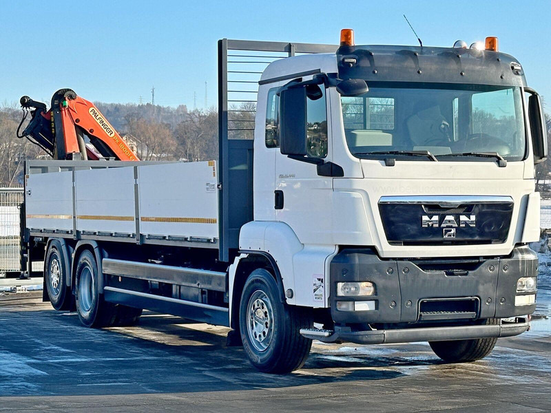 MAN TGS 26.440* PK 18001 - EH A + FUNK* TOPZUSTAND - Camião de caixa aberta/ Plataforma, Caminhão grua: foto 3 MAN TGS 26.440* PK 18001 - EH A + FUNK* TOPZUSTAND - Camião de caixa aberta/ Plataforma, Caminhão grua: foto 3