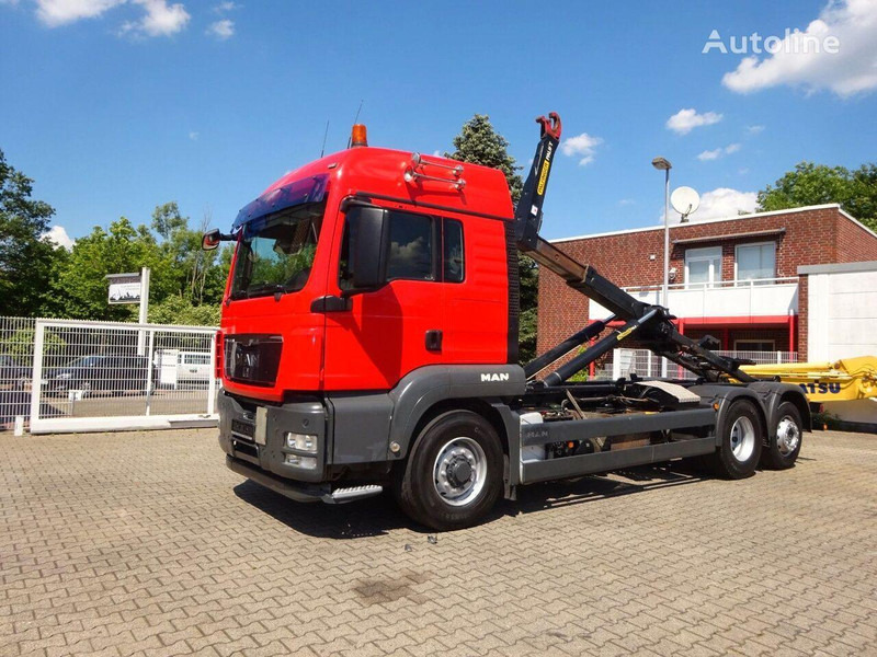 MAN TGS 26.480 Hook lift truck 6x2 - Caminhão polibenne: foto 1 MAN TGS 26.480 Hook lift truck 6x2 - Caminhão polibenne: foto 1