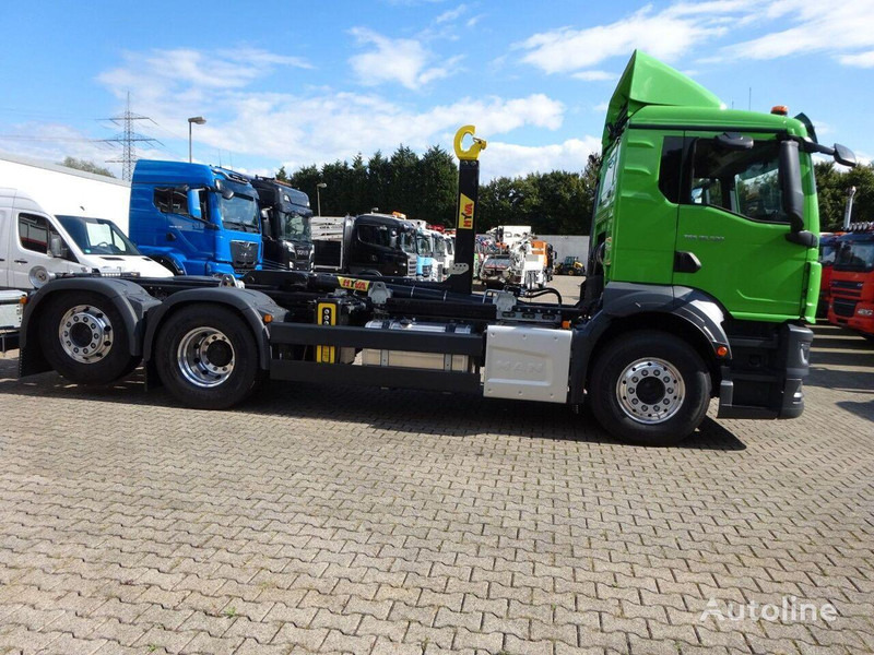 MAN TGS 26.520 Hook lift - Caminhão polibenne: foto 4 MAN TGS 26.520 Hook lift - Caminhão polibenne: foto 4