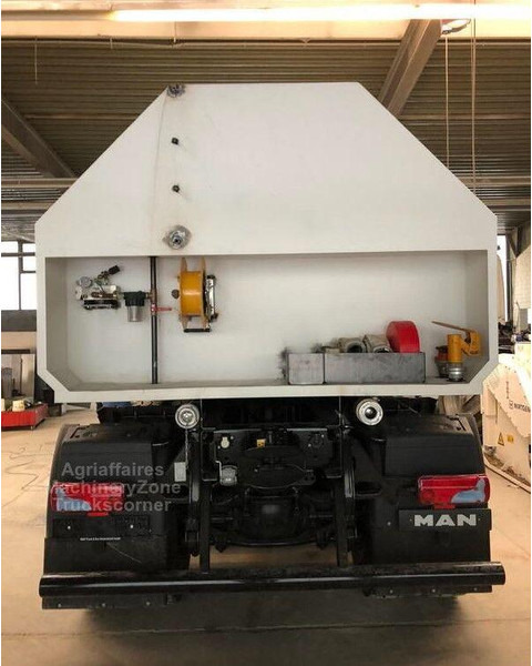 MAN TGS 33.500 - Caminhão tanque: foto 5 MAN TGS 33.500 - Caminhão tanque: foto 5