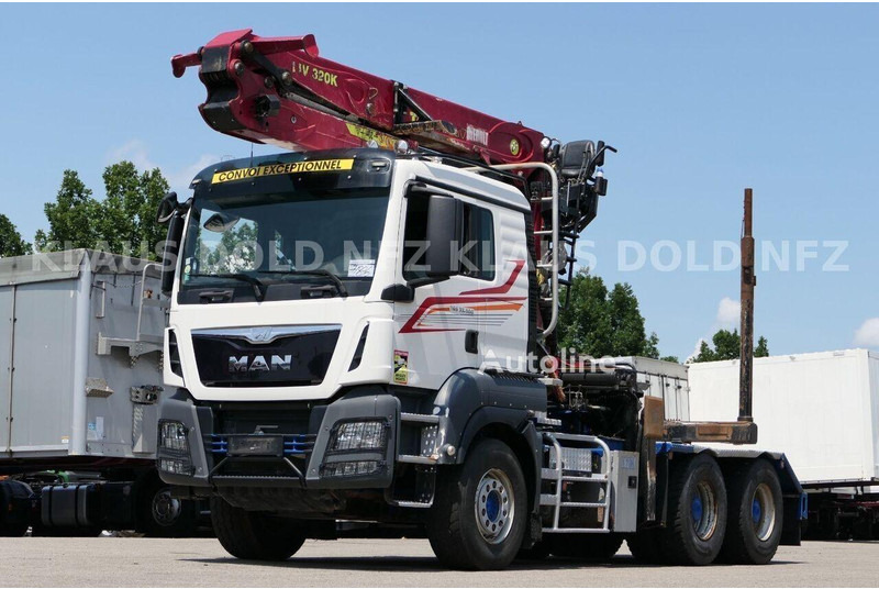 MAN TGS 33.500 - Timper truck+crane - Caminhão florestal, Caminhão grua: foto 1 MAN TGS 33.500 - Timper truck+crane - Caminhão florestal, Caminhão grua: foto 1