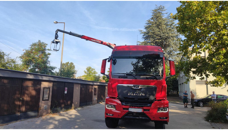 MAN TGS 33.520 - Caminhão florestal, Caminhão grua: foto 5 MAN TGS 33.520 - Caminhão florestal, Caminhão grua: foto 5