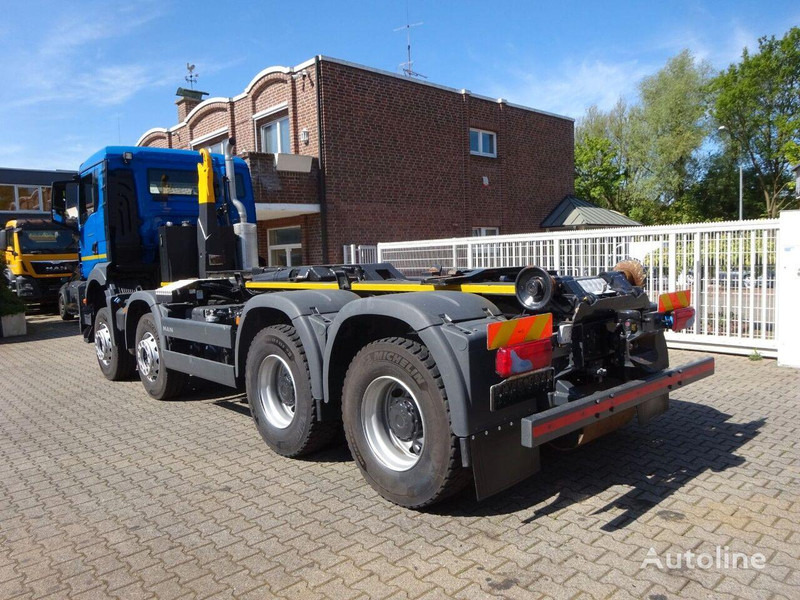 Locação de MAN TGS 35.510 Hook lift truck 8x4 MAN TGS 35.510 Hook lift truck 8x4: foto 11