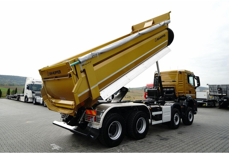 MAN TGS 41.480 / 8X8 / WYWROTKA / AUTOMAT / FABRYCZNIE NOWY / BOGATE - Caminhão basculante: foto 4 MAN TGS 41.480 / 8X8 / WYWROTKA / AUTOMAT / FABRYCZNIE NOWY / BOGATE - Caminhão basculante: foto 4