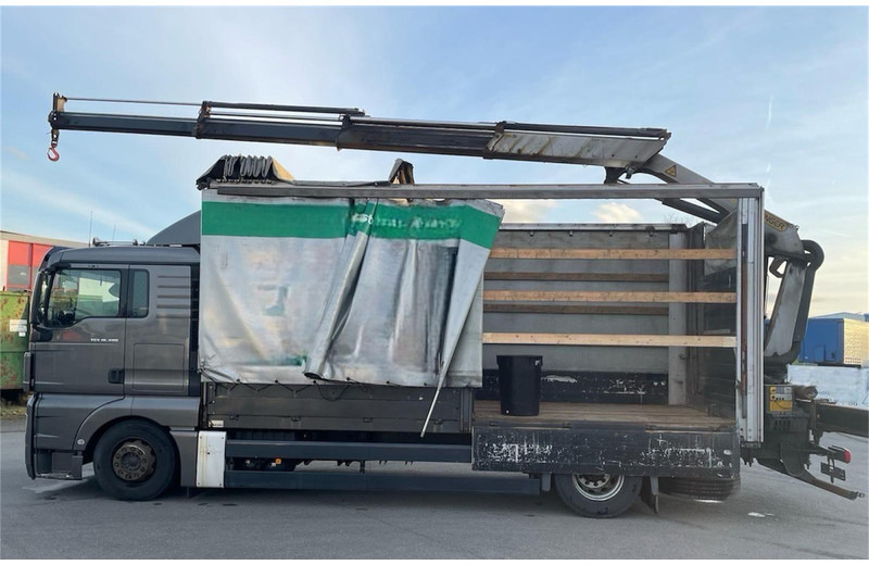 MAN TGX 18.400 Curtain Sider + Crane Palfinger 14002 EH - Caminhão furgão: foto 4 MAN TGX 18.400 Curtain Sider + Crane Palfinger 14002 EH - Caminhão furgão: foto 4